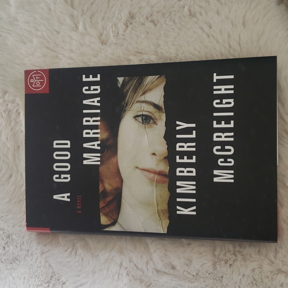 📚 Hardcover book A Good Marriage BOTM
